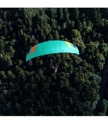 Ikuma 3P paraglider of the Niviuk brand