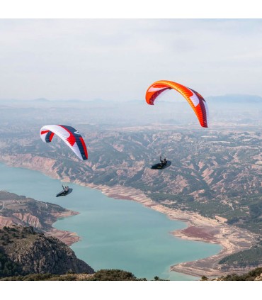 Arak 2 paraglider of the skywalk brand