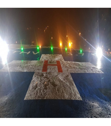 Eingelassene Markierungszeichen für Hubschrauberlandeplatz