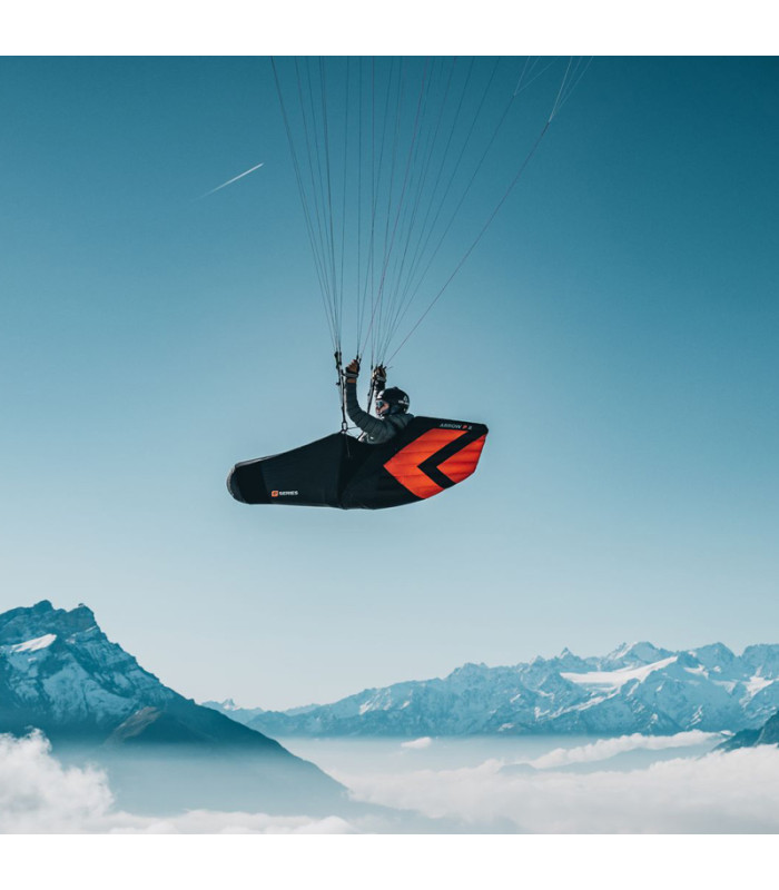 Sellette de parapente Arrow P 2 de niviuk en action