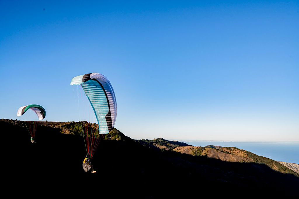 aile et voile de parapente guide